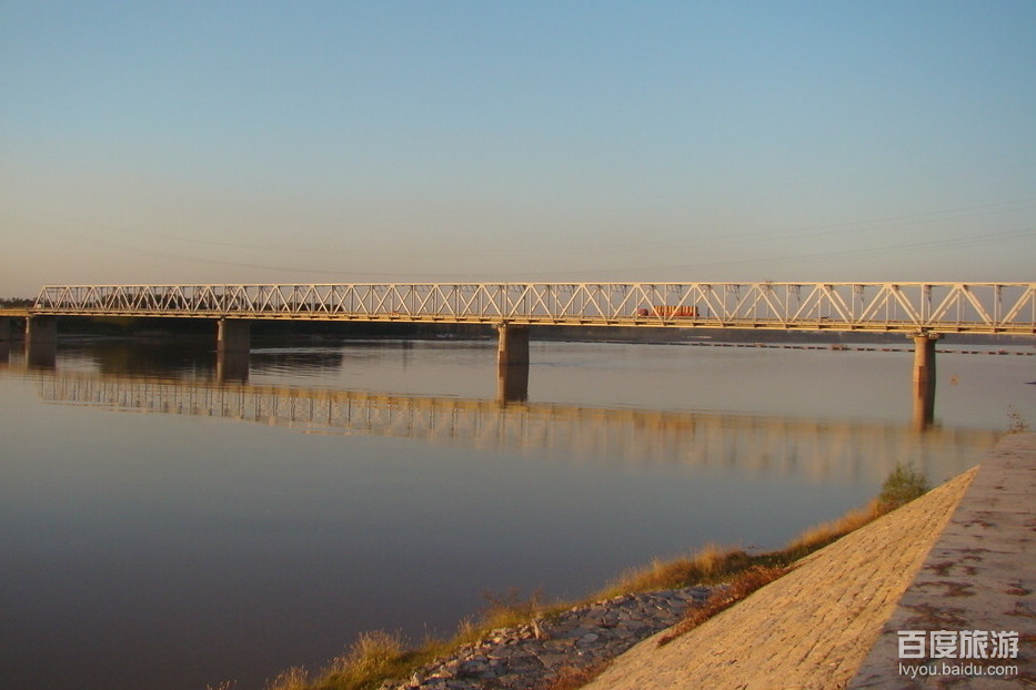 郑州黄河公路大桥简介( 郑州黄河公路大桥收费吗? )