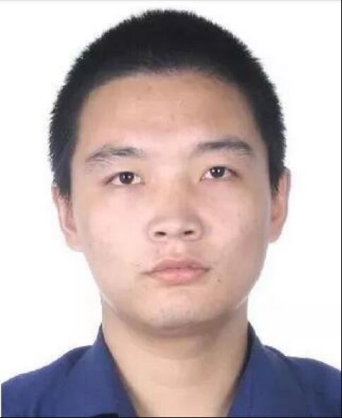  p>王进勇,男,汉族,1988年5月7日出生,身高170c