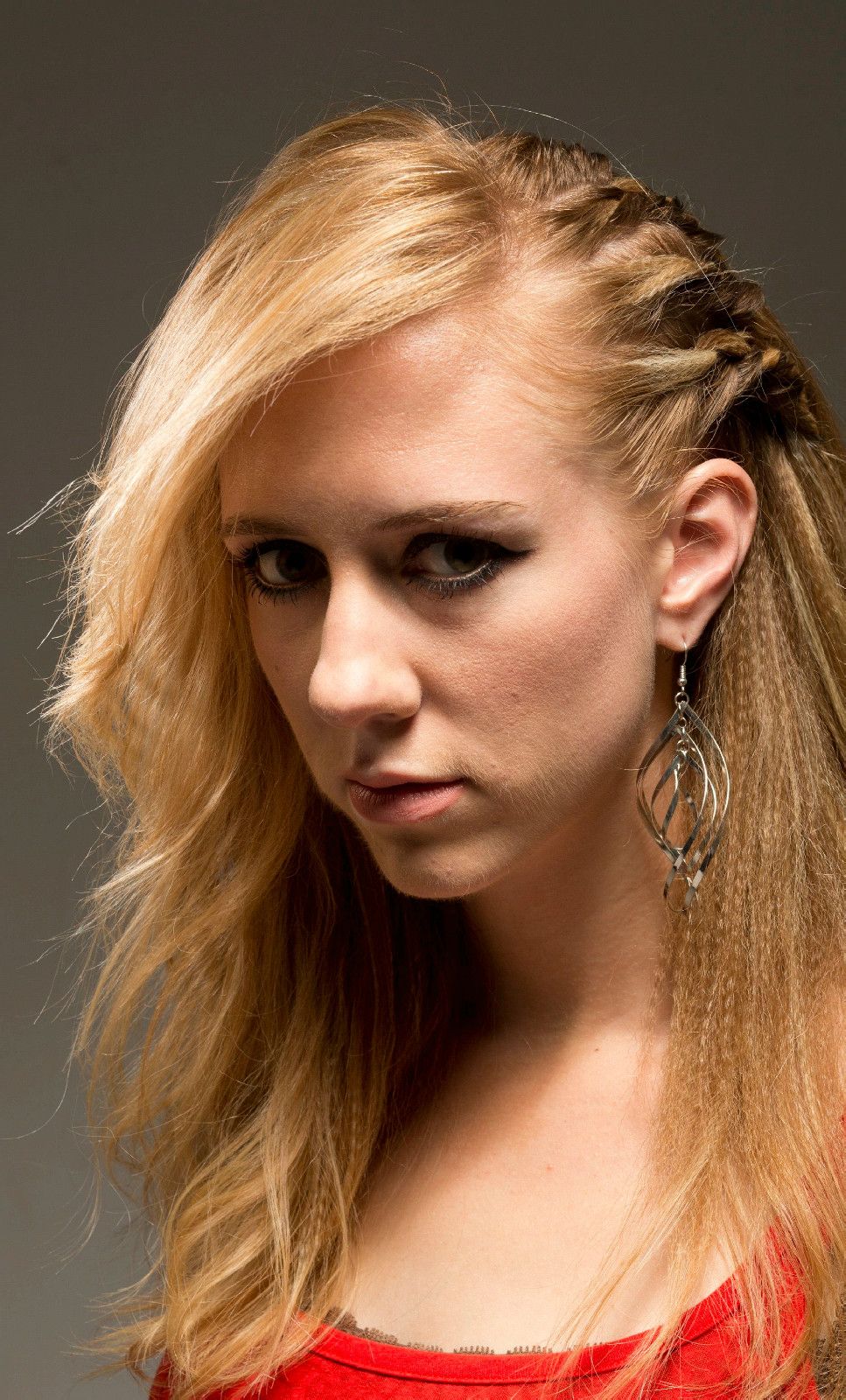  p>克丽丝叮 (christine welch)出生于美国新墨西哥州,女,歌手.