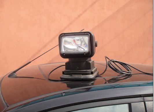 遥控车载探照灯