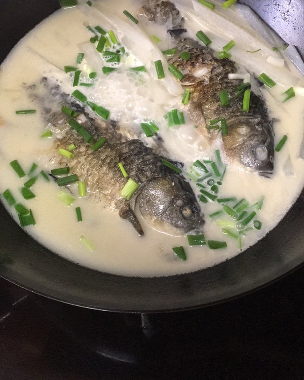 鲫鱼汤