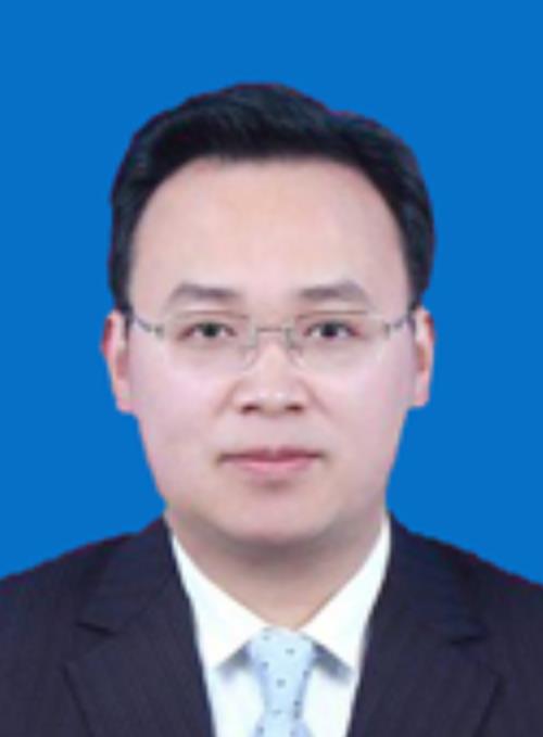  /p> p data-id="gnbtbilcil">现任四川省乐山市峨边彝族自治县委委员