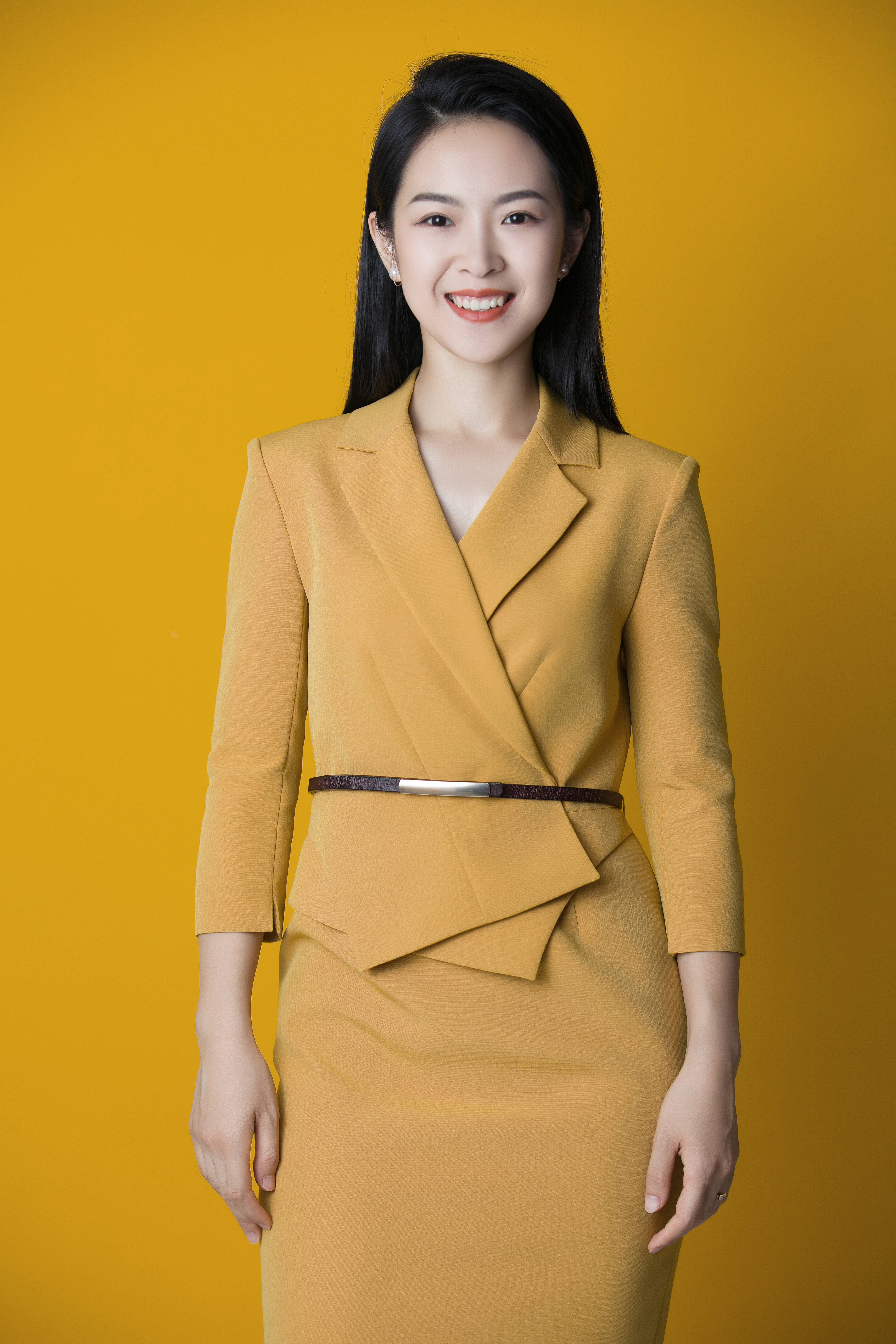 出生于庐江,毕业于浙江传媒学院,山东电视台齐鲁频道主持人