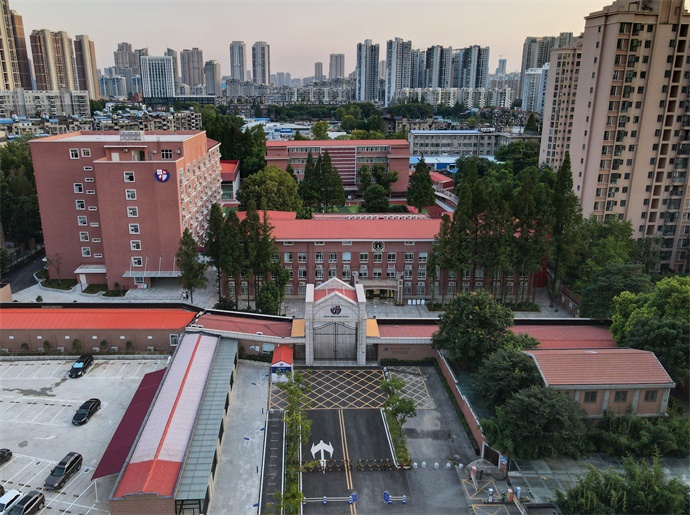 武汉英中高级中学