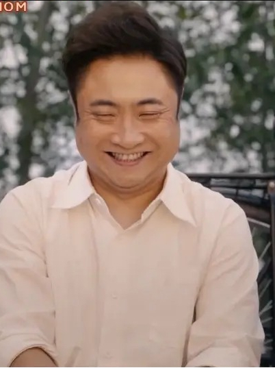 贾文田,男,电影《 a target="_blank" href="/item/你好,李焕英