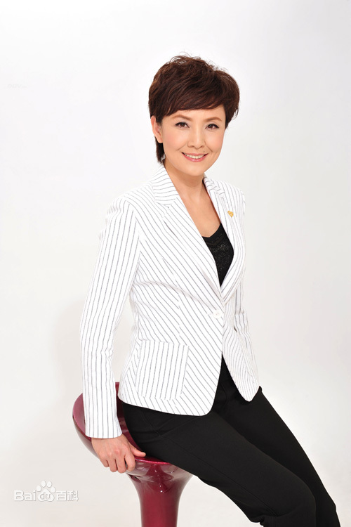 女, a href="#" data-lemmaid="5472005">大连广播电视台 /a>节目主持
