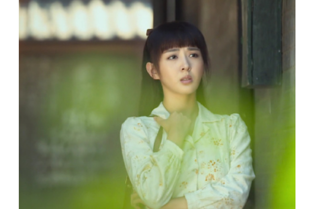 电视剧《 a target="_blank" href="/item/小草青青/19669419" data