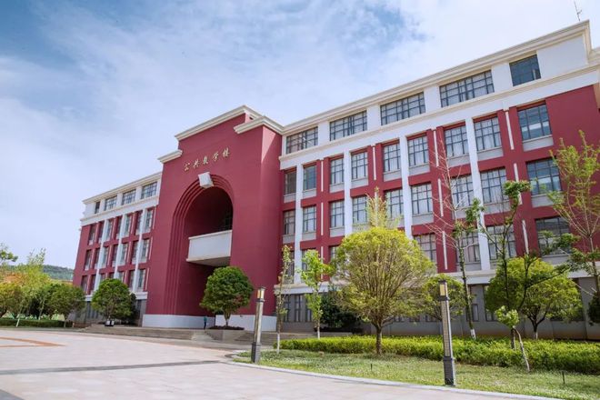 昆明理工大学津桥学院