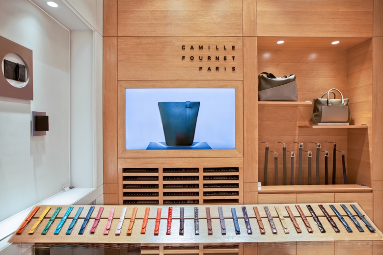  p>camille fournet 代表的是定制化的高端皮具.