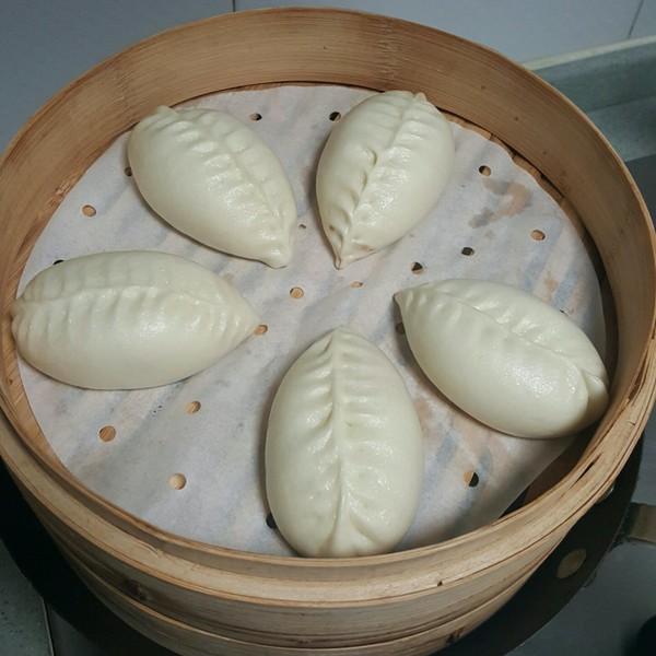 青萝卜肉馅麦穗包子