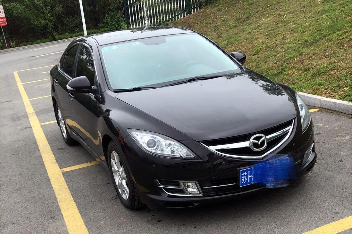 2012款睿翼轿跑2.0l自动豪华版