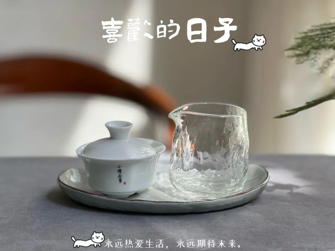 号称90年代的老白茶饼如何辨别？老茶客教你实用技巧_百科TA说