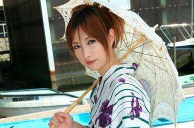  p>宁宁,1985年1月15日出生与日本东京,影视演员.