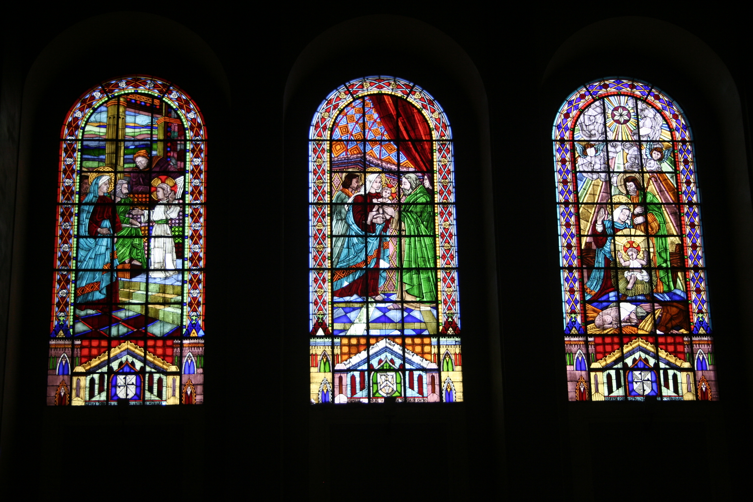  p>蒂凡尼窗, a target="_blank" href="/item/彩色玻璃/4204376"