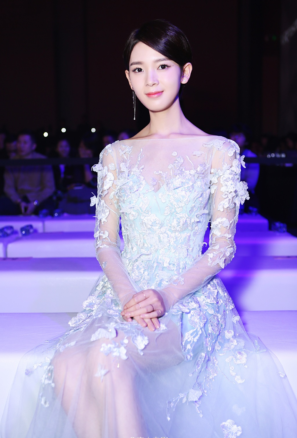  p>陈瑶,1994年10月31日出生于四川攀枝花,中国内地女演员,毕业于北京