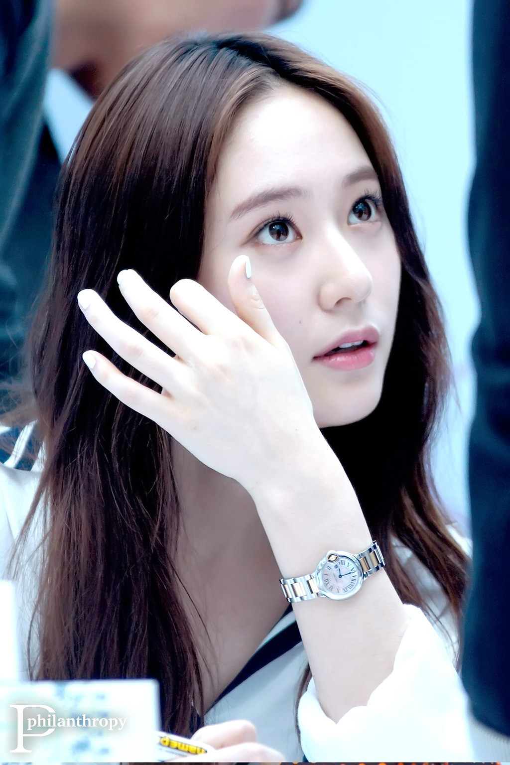 1994年10月24日出生于美国加利福尼亚州旧金山,拥有韩国与美国双重