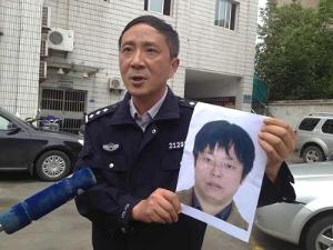 男童被泼硫酸