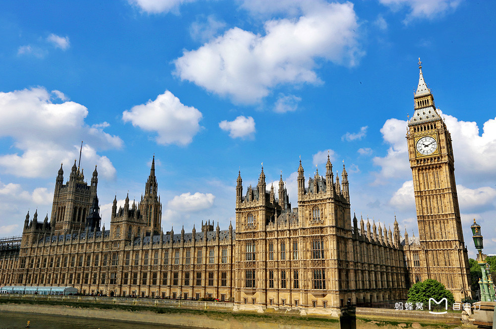 p>威斯敏斯特宫(palace of westminster),又称议会大厦(houses of
