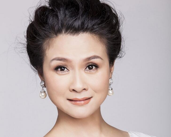  p data-id="gnx2yxonij">穆丽燕,1965年出生于北京市,中国内地 a