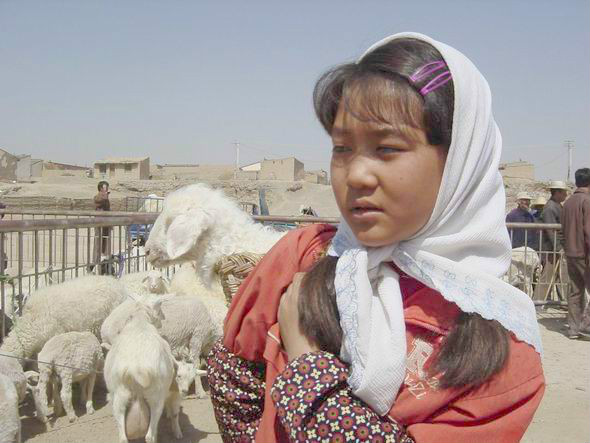  p>《上学路上》是一部由山东省电影电视剧制作中心拍摄的电影.