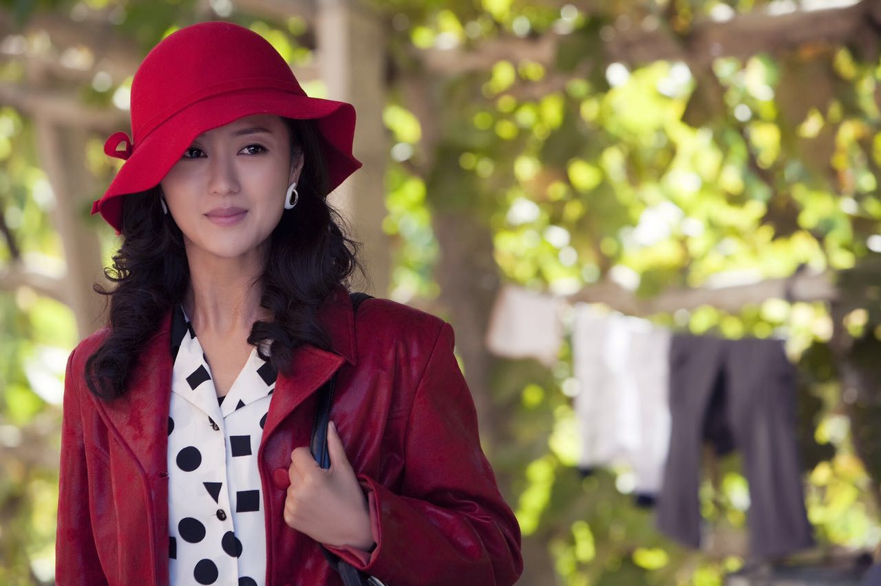  p>郑心潼,1984年11月15日出生于浙江省杭州市,毕业于北京电影学院12