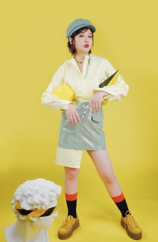  p>abby,本名吉星月,2000年4月17日出生于河南省,中国内地流行乐女