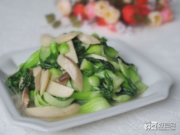 杏鲍菇炒青菜