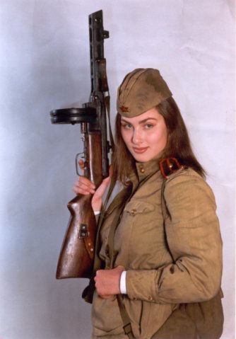 安娜·捷尼拉洛娃