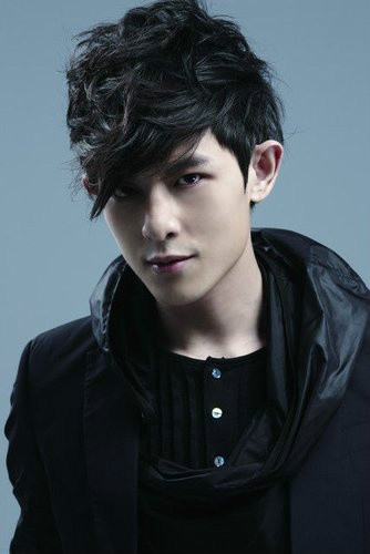  p>庄濠全(owodog zhuang),1982年10月30日出生于台湾省台中市,华语