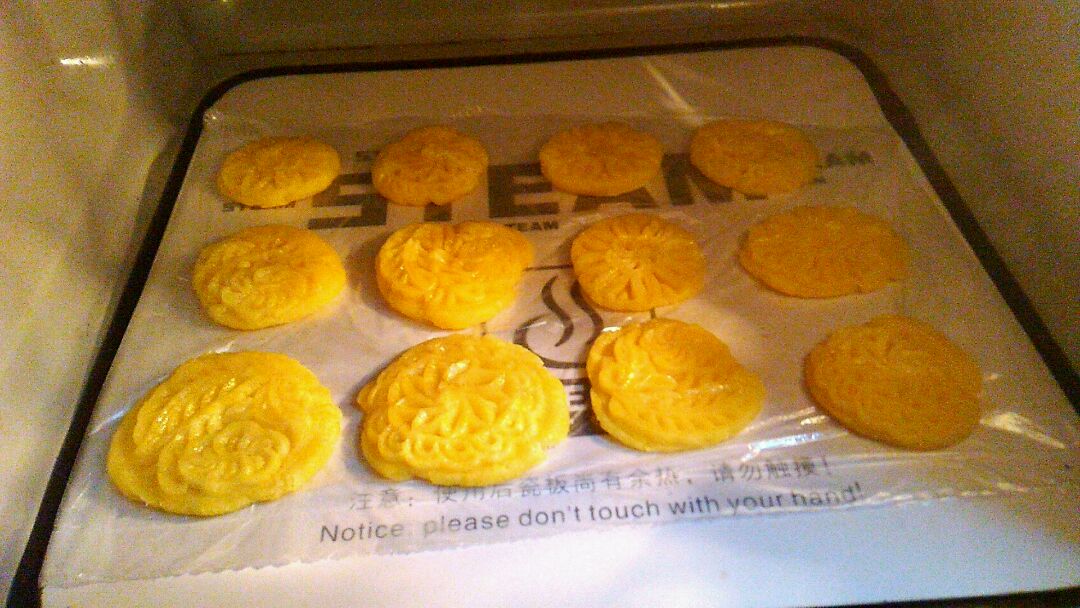 微波炉牛奶饼干