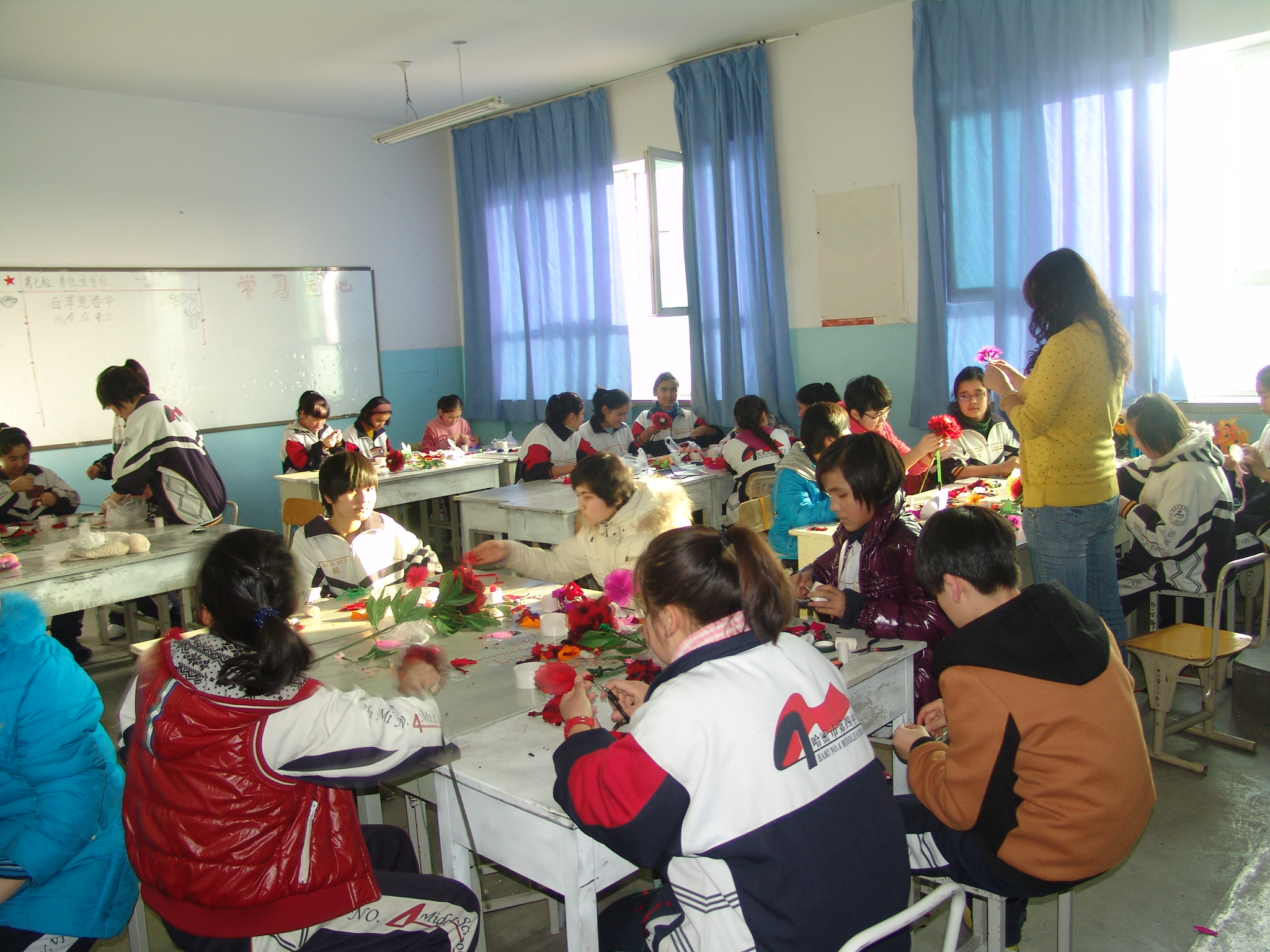 哈密市第四中学