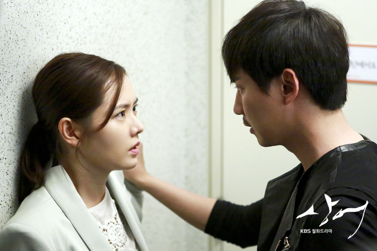 火剧,是 a target="_blank" href="/item/金志宇">金志宇 /a>编剧和 a