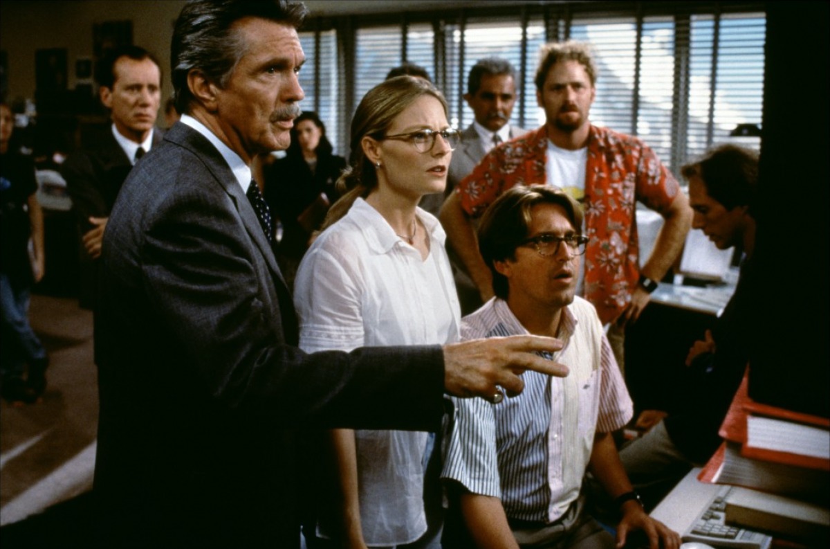  p>《超时空接触》( i>contact /i>)是由 a href="#" data-lemmaid="