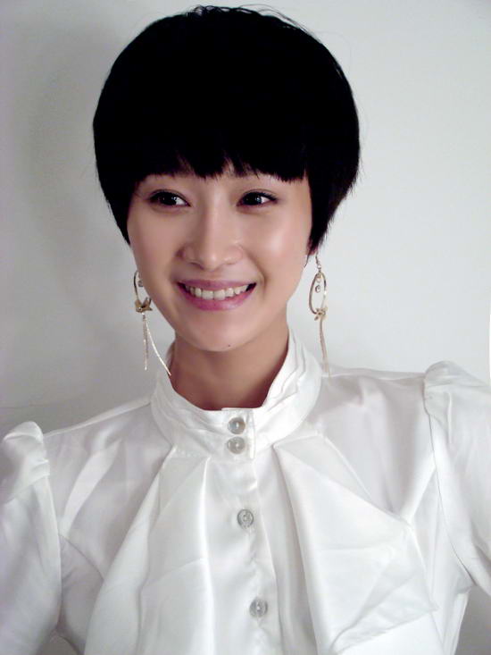  p>肖涵(jenny),1986年6月23日出生于湖南省衡阳市,毕业于 a target="