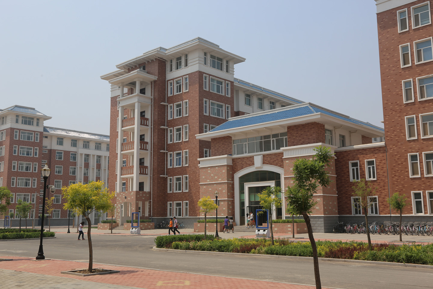  p>河北农业大学渤海校区( i>agricultural university of hebei