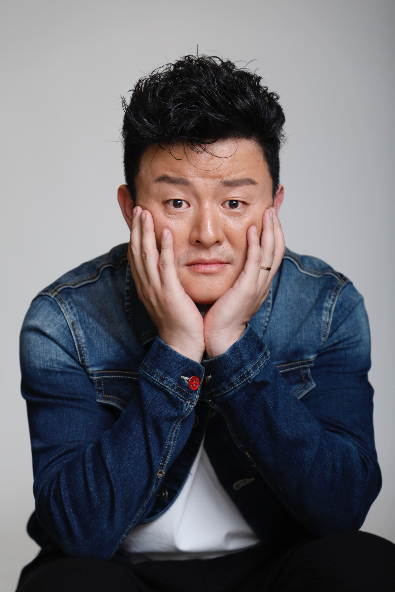  p>张磊,青岛人,中国内地青年影视演员, a target="_blank" href="