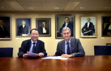 武大与外交流相关图片