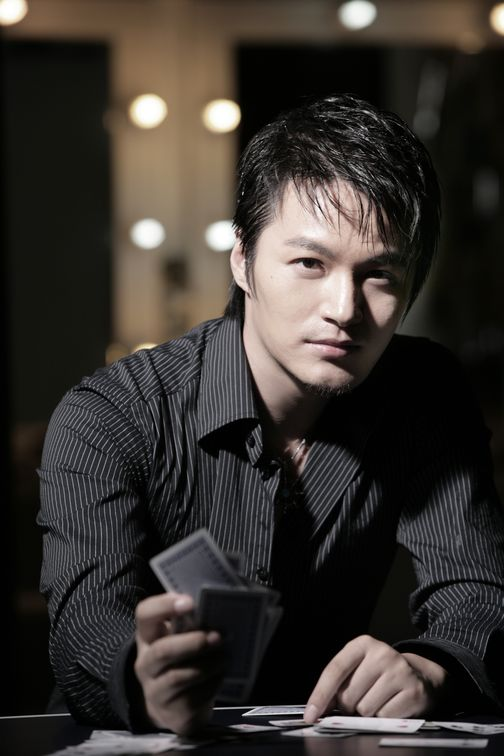  p>郑国霖(曾用名:郑瑞晓,郑乙霖),1976年5月27日出生于上海市,中国