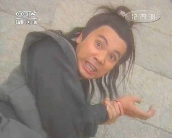  p>《莲花争霸》是罗庭,李南星,陈丽霞,杨锡彬执导的古装武侠片,由