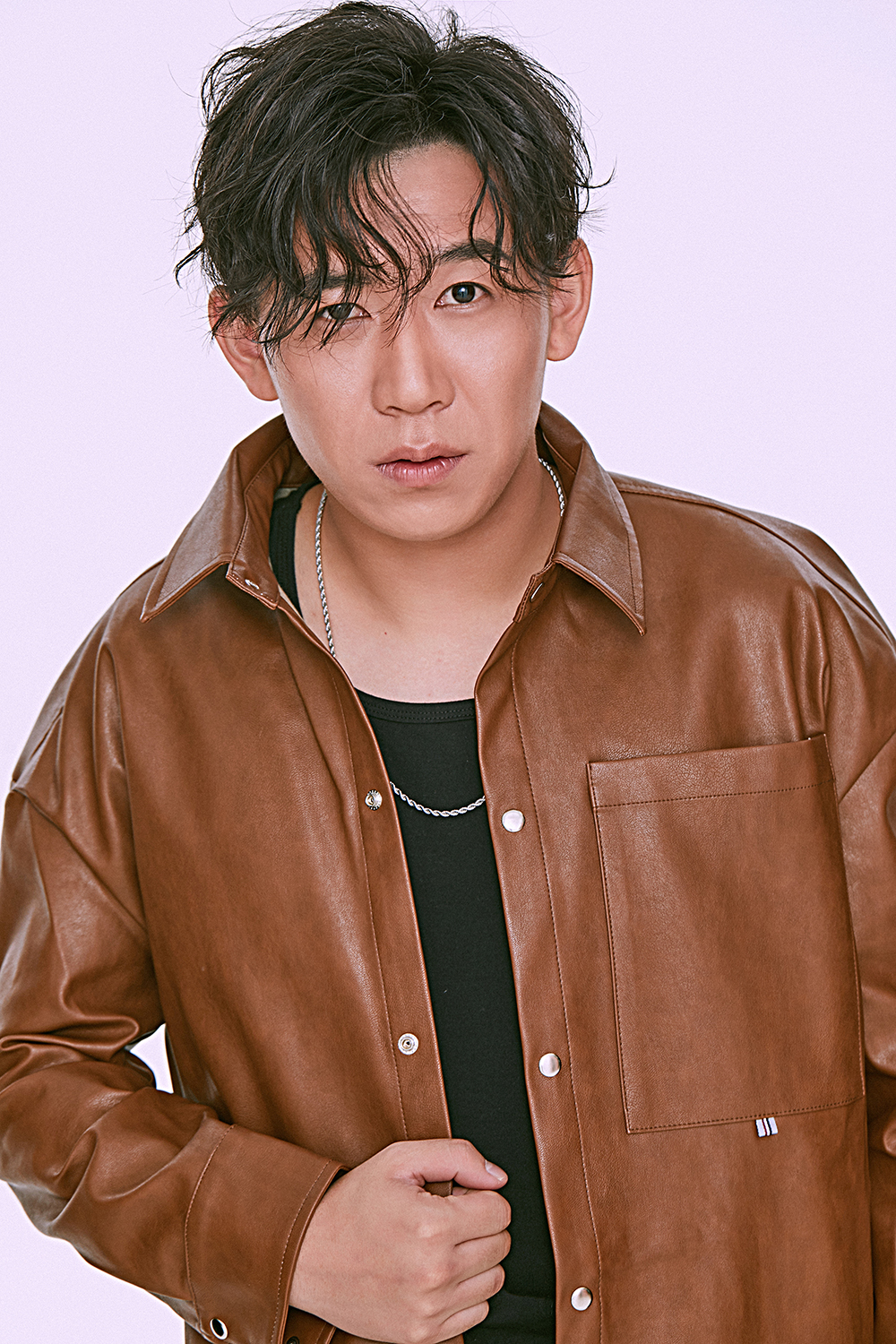 wpg6d82">刘闯,1992年6月17日出生于黑龙江省北安市,中国内地男演员