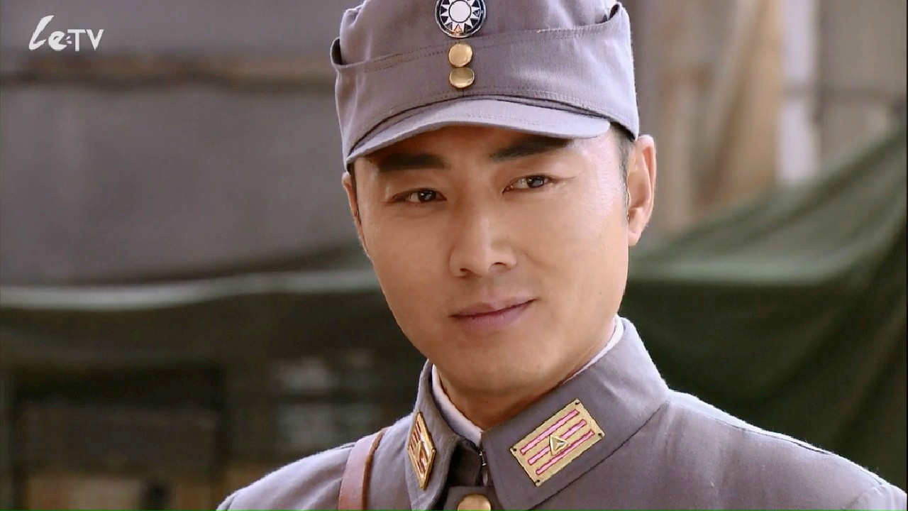  p>沈晓海,10月5日出生于黑龙江省伊春市,中国内地影视男演员,毕业于 