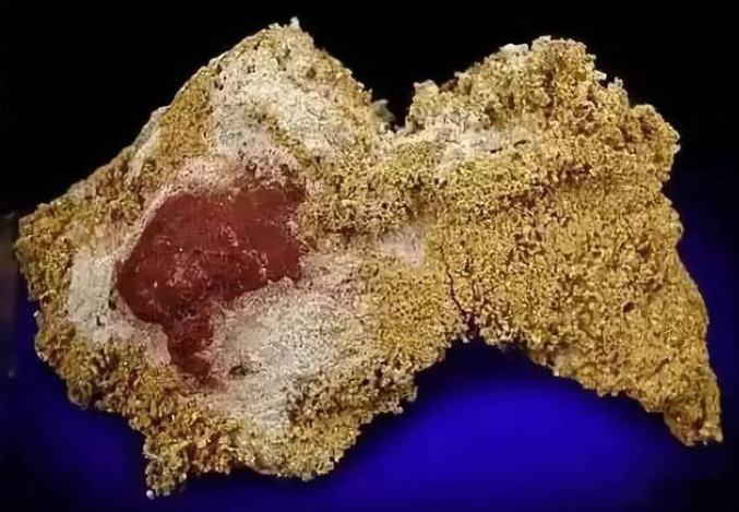  p>海绵金是含有汞等杂质的纯度达不到99%的金