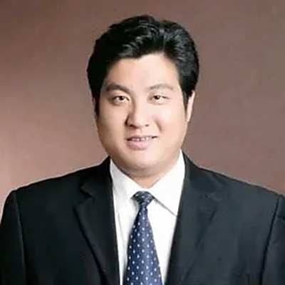 龙城冷杉同学
