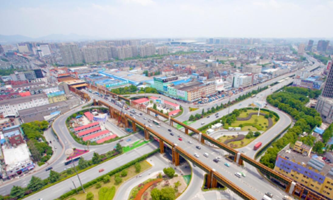  p>秋石高架路为 a target="_blank" href="/item/浙江省/190275"