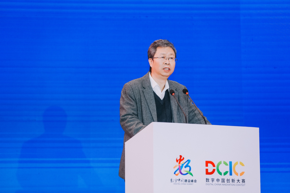 张学工（中国人工智能学会会士，国际计算生物学会会士，模式识别与生物信息学专家，清华大学自动化系教授）_百度百科
