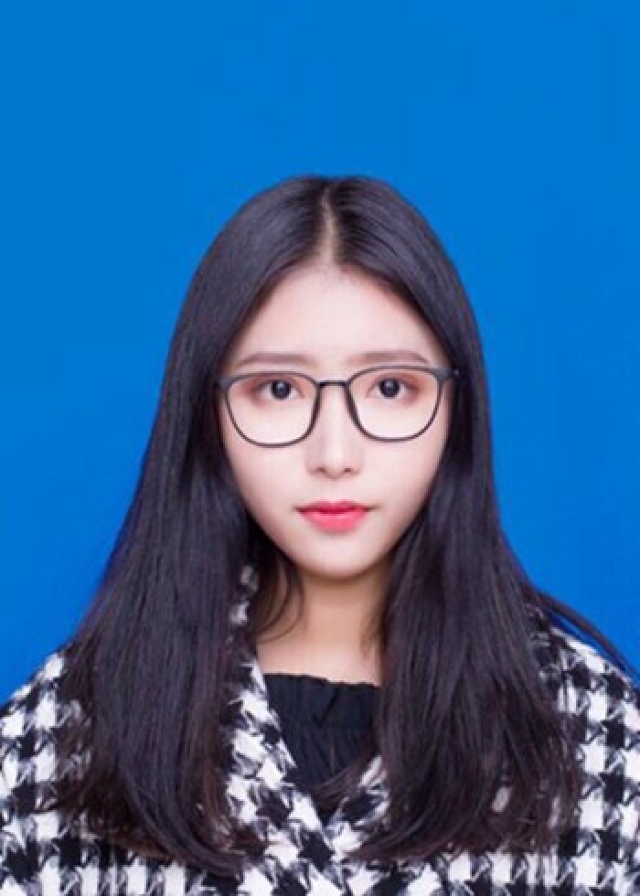 姚怡倩