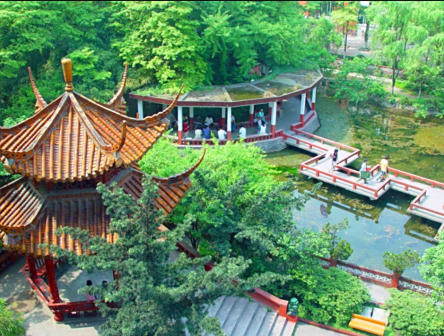 第二教学楼花园