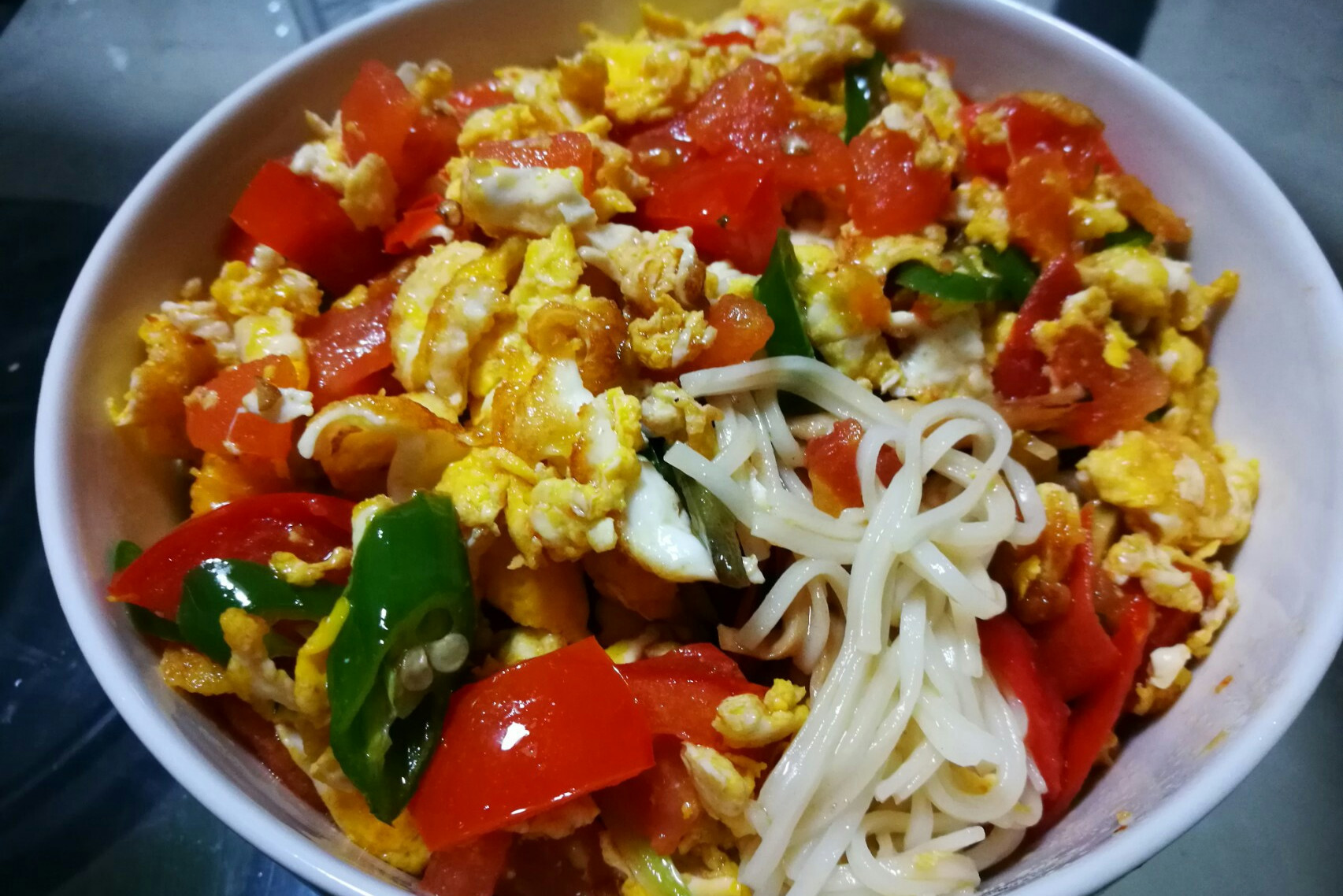 西红柿鸡蛋捞面