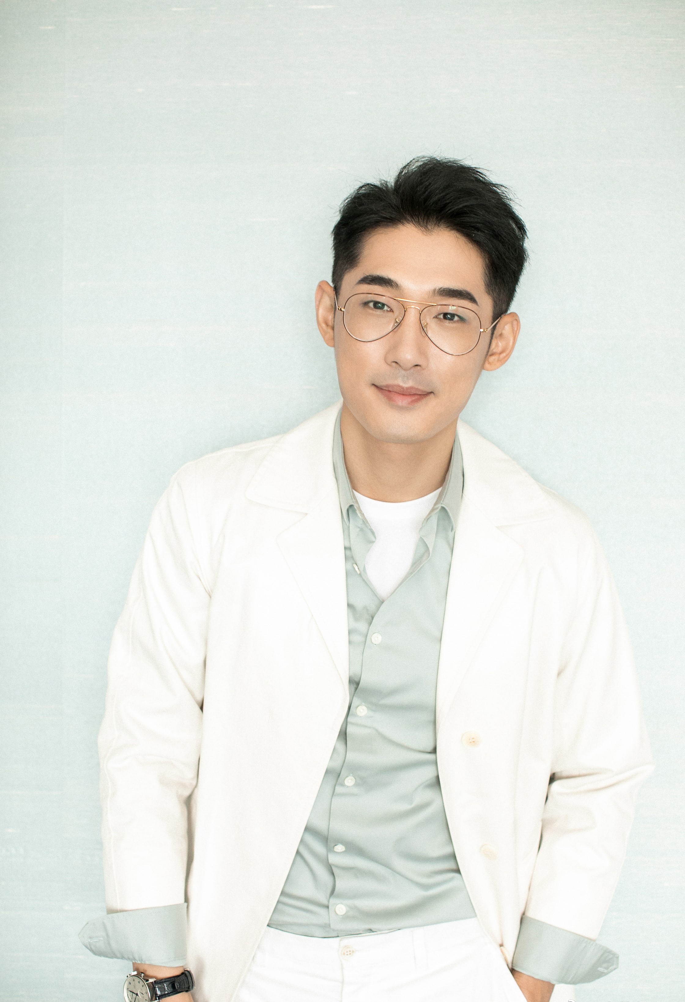  p>陈牧扬 i>(原名陈大伟) /i>,1983年7月18