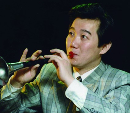 data-ctrid="sy9b8m1vmhgt">刘英,曾被称为中国最年轻的唢呐大师, 